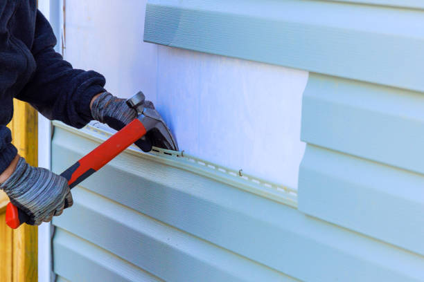 Reliable Emergency Siding Repair contractor in Springfield, IL by All Pro Siding Demarest